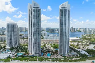 18101 Collins Ave, Sunny Isles Beach, FL 33160 - Photo 50