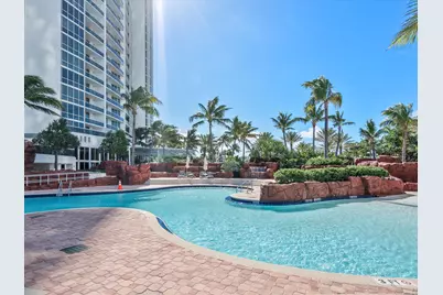 18101 Collins Avenue #401, Sunny Isles Beach, FL 33160 - Photo 58