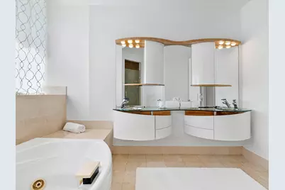 18101 Collins Avenue #401, Sunny Isles Beach, FL 33160 - Photo 28
