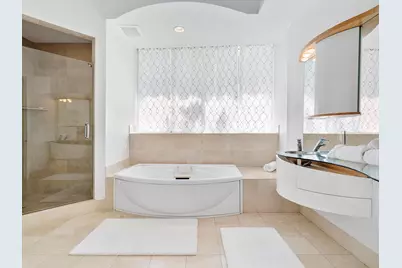 18101 Collins Avenue #401, Sunny Isles Beach, FL 33160 - Photo 26
