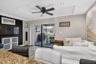 721 SE 1st Way, Deerfield Beach, FL 33441 - Photo 16