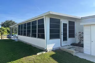 43 Las Casitas Ct, Fort Pierce, FL 34951 - Photo 22