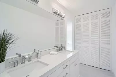 1147 Hillsboro Mile #504, Pompano Beach, FL 33062 - Photo 34