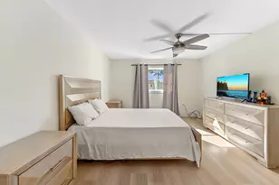 1428 SE 4th Ave, Deerfield Beach, FL 33441 - Photo 18