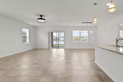 10688 SW Prato Way, Port Saint Lucie, FL 34987 - Photo 6