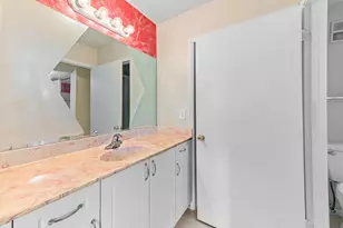 4791 Via Palm Lakes, West Palm Beach, FL 33417 - Photo 18