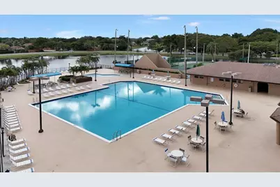 2206 NW 39th Avenue, Pompano Beach, FL 33066 - Photo 28