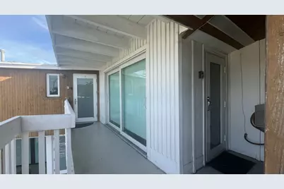 2200 NE 26th Street, Wilton Manors, FL 33305 - Photo 34