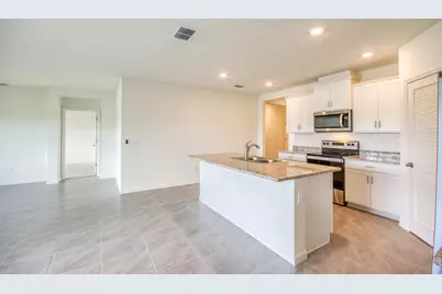 9767 SW Triton Way, Port Saint Lucie, FL 34987 - Photo 6