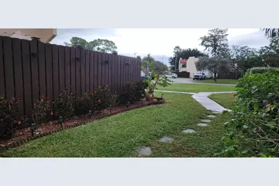 6291 Seven Springs Boulevard C, Greenacres, FL 33463 - Photo 22