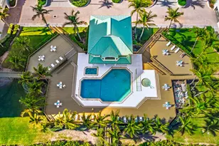 8650 S Ocean Dr, Jensen Beach, FL 34957 - Photo 30