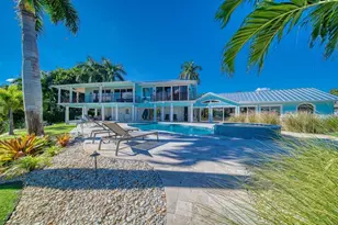 659 SW Bittern St, Palm City, FL 34990 - Photo 8