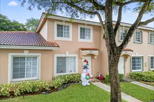 9880 Kamena Cir, Boynton Beach, FL 33436 - Photo 4