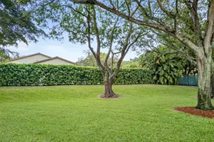 9880 Kamena Cir, Boynton Beach, FL 33436 - Photo 8