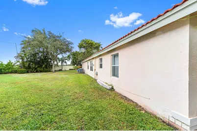 6451 Tiara Drive, Boynton Beach, FL 33437 - Photo 34