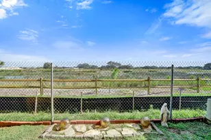 2758 NW 80th Ave, Sunrise, FL 33322 - Photo 18