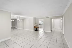 5917 Via Vermilya, Lantana, FL 33462 - Photo 2