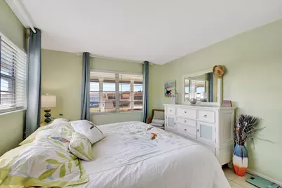 24 Chatham A, West Palm Beach, FL 33417 - Photo 14