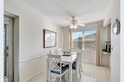 24 Chatham A, West Palm Beach, FL 33417 - Photo 8