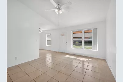 2548 Ida Way, West Palm Beach, FL 33415 - Photo 8
