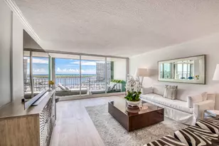 120 Lakeshore Dr, North Palm Beach, FL 33408 - Photo 4