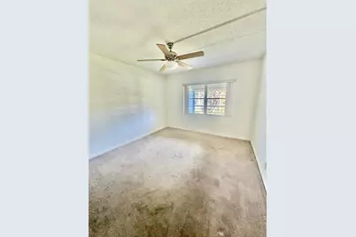 69 Dorset B, Boca Raton, FL 33434 - Photo 8