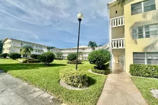 69 Dorset B, Boca Raton, FL 33434 - Photo 1