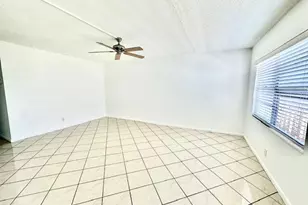 69 Dorset B, Boca Raton, FL 33434 - Photo 6