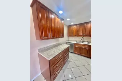 69 Dorset B, Boca Raton, FL 33434 - Photo 4