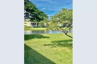 69 Dorset B, Boca Raton, FL 33434 - Photo 14