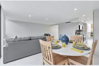 2804 Bridgewood Drive, Boca Raton, FL 33434 - Photo 8