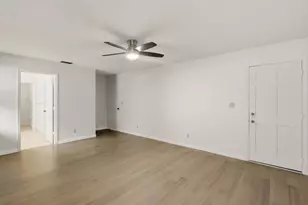 10340 SE Jupiter Narrows Dr, Hobe Sound, FL 33455 - Photo 20