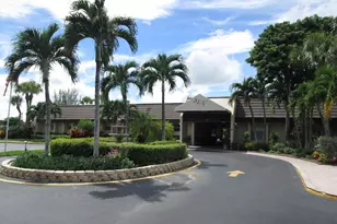 154 Lake Meryl Dr, West Palm Beach, FL 33411 - Photo 18