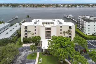 1202 S Lake Dr, Lantana, FL 33462 - Photo 1