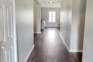 1641 Strathmore Cir, Mount Dora, FL 32757 - Photo 2