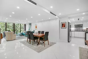 501 SW 11th Pl, Boca Raton, FL 33432 - Photo 2