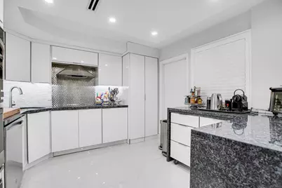 501 SW 11th Place #317, Boca Raton, FL 33432 - Photo 18