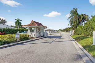4690 Palo Verde Dr, Boynton Beach, FL 33436 - Photo 32