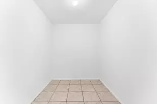 1075 Raintree Ln, Palm Beach Gardens, FL 33410 - Photo 20