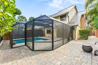 1075 Raintree Lane, Palm Beach Gardens, FL 33410 - Photo 26