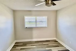 600 SW 2nd Ave, Boca Raton, FL 33432 - Photo 8