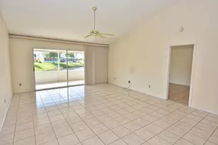 2544 SE Tropical East Circle E, Port Saint Lucie, FL 34952 - Photo 4