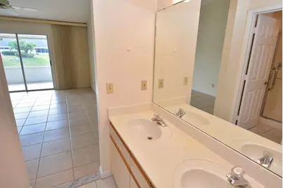 2544 SE Tropical East Circle E, Port Saint Lucie, FL 34952 - Photo 22