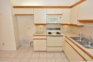 2544 SE Tropical East Circle E, Port Saint Lucie, FL 34952 - Photo 10