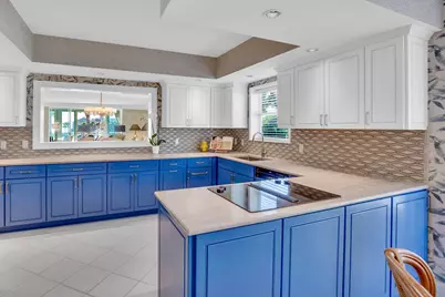 1903 Bay Road #205, Vero Beach, FL 32963 - Photo 10