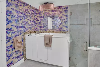 1903 Bay Road #205, Vero Beach, FL 32963 - Photo 32