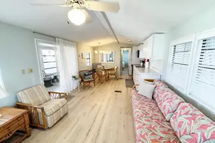 210 Cardinal Dr, Briny Breezes, FL 33435 - Photo 20