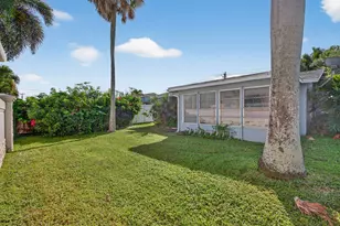 2923 NW 48th St, Tamarac, FL 33309 - Photo 6