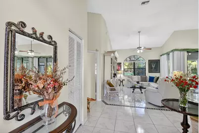7147 Le Chalet Boulevard, Boynton Beach, FL 33472 - Photo 6