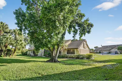 7147 Le Chalet Boulevard, Boynton Beach, FL 33472 - Photo 42